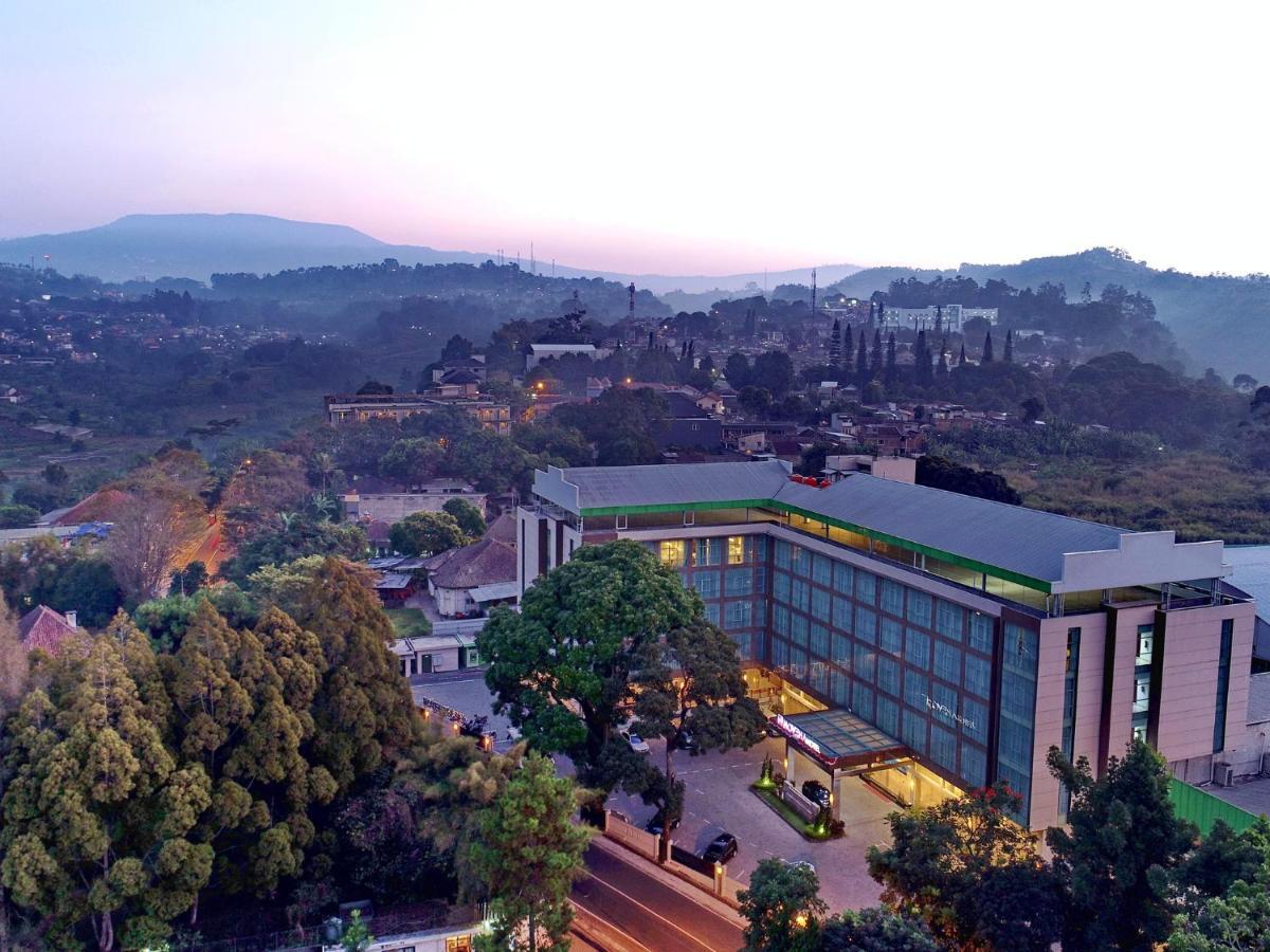 Novena Hotel Bandung Lembang Kültér fotó